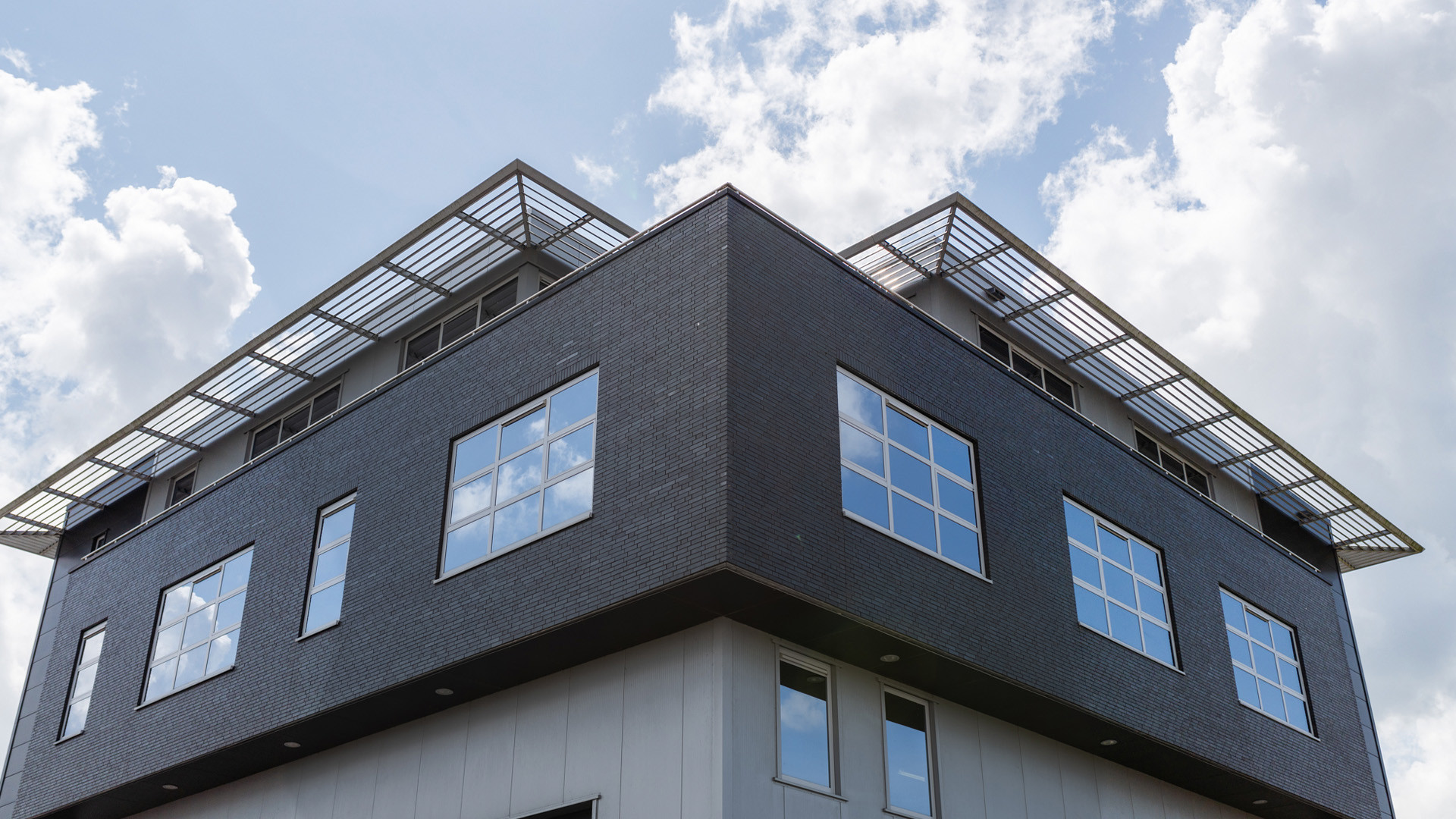 Multifunctioneel bedrijfspand Hasselt