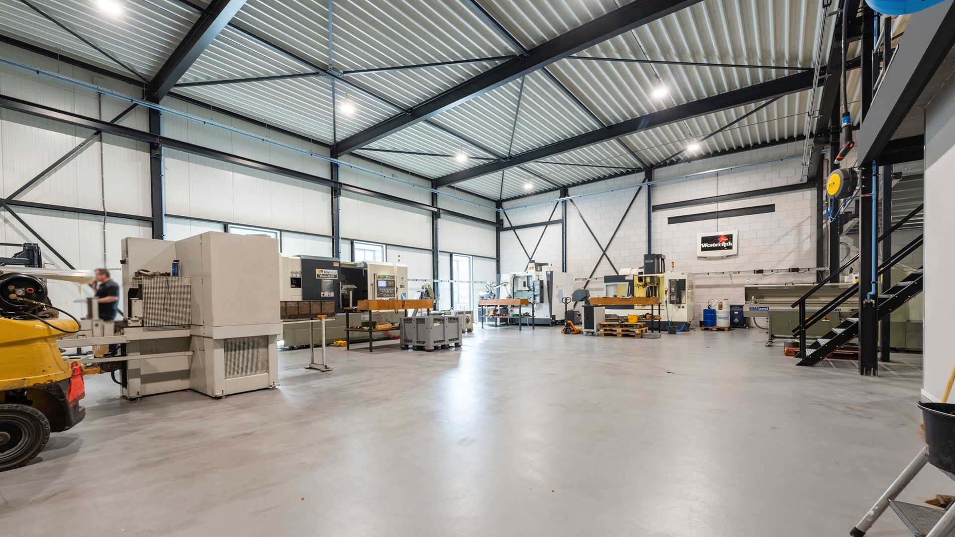 Multifunctioneel bedrijfspand Nunspeet
